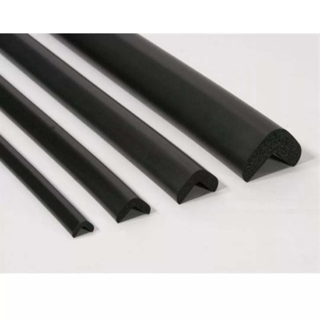 Bandă Protecție Colțuri din Spumă pentru Uz Industrial - Negru, 90cm - 24(l)x900(L)x22(h)x6(t)