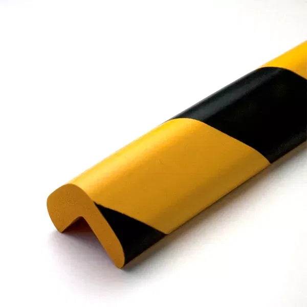 Bandă Protecție Muchii Negru-Galben 90cm | Carboysafety - 37(l)x900(L)x31(lat latura)x9(gr)